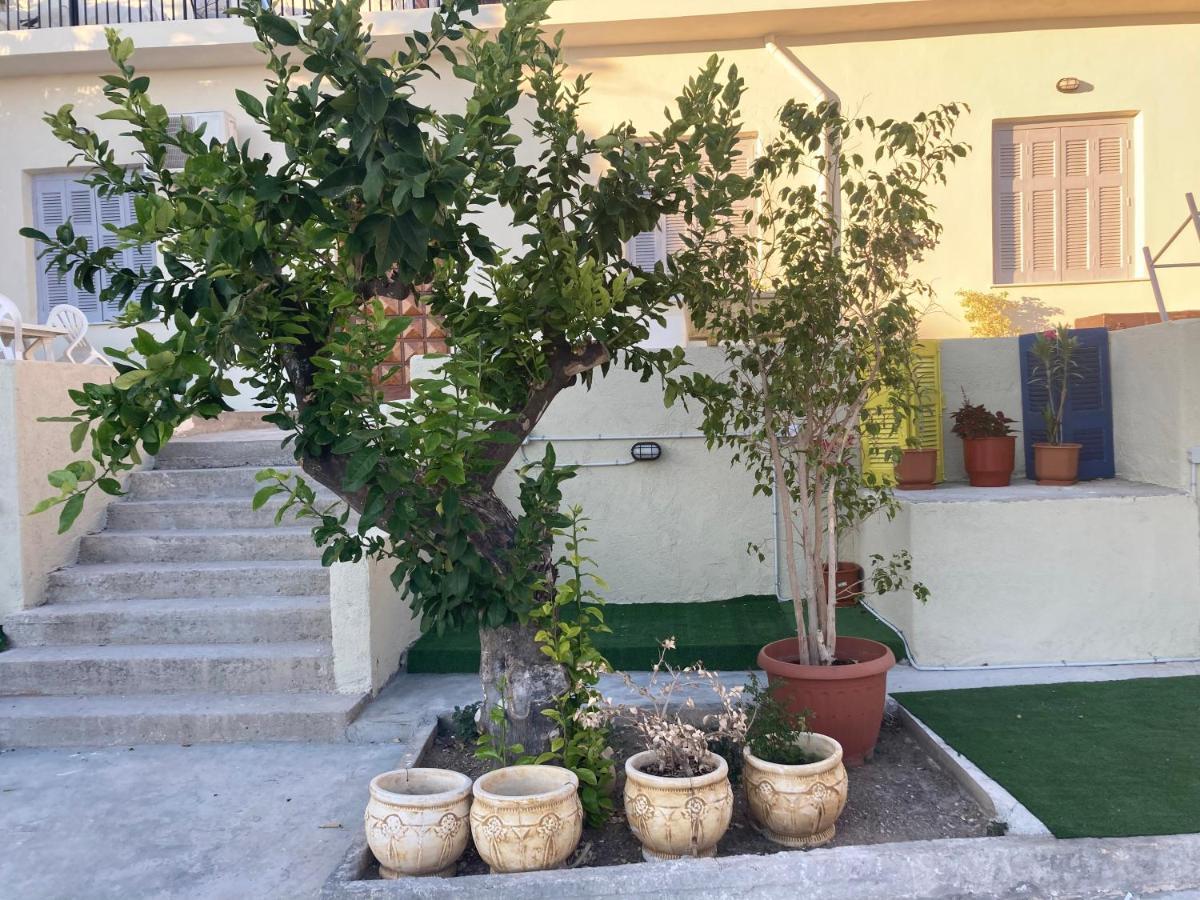 Lemonia Daire Mégara Dış mekan fotoğraf